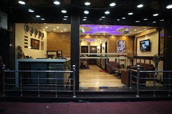 Hotel Pahwa International New Delhi Buitenkant foto